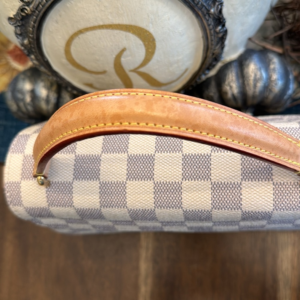 Louis Vuitton authentic Criosette Damier crossbody - Picture 8 of 8